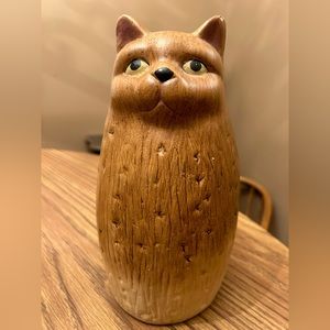 Cat Sculpture by Mann - approx 10" tall ceramic